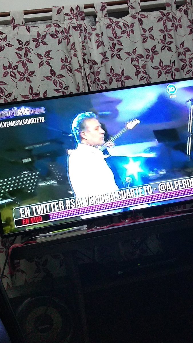 Charlyyf's tweet image. El gran Fernando Bladys! #salvemosalcuarteto #ElBaileEnTuCasa