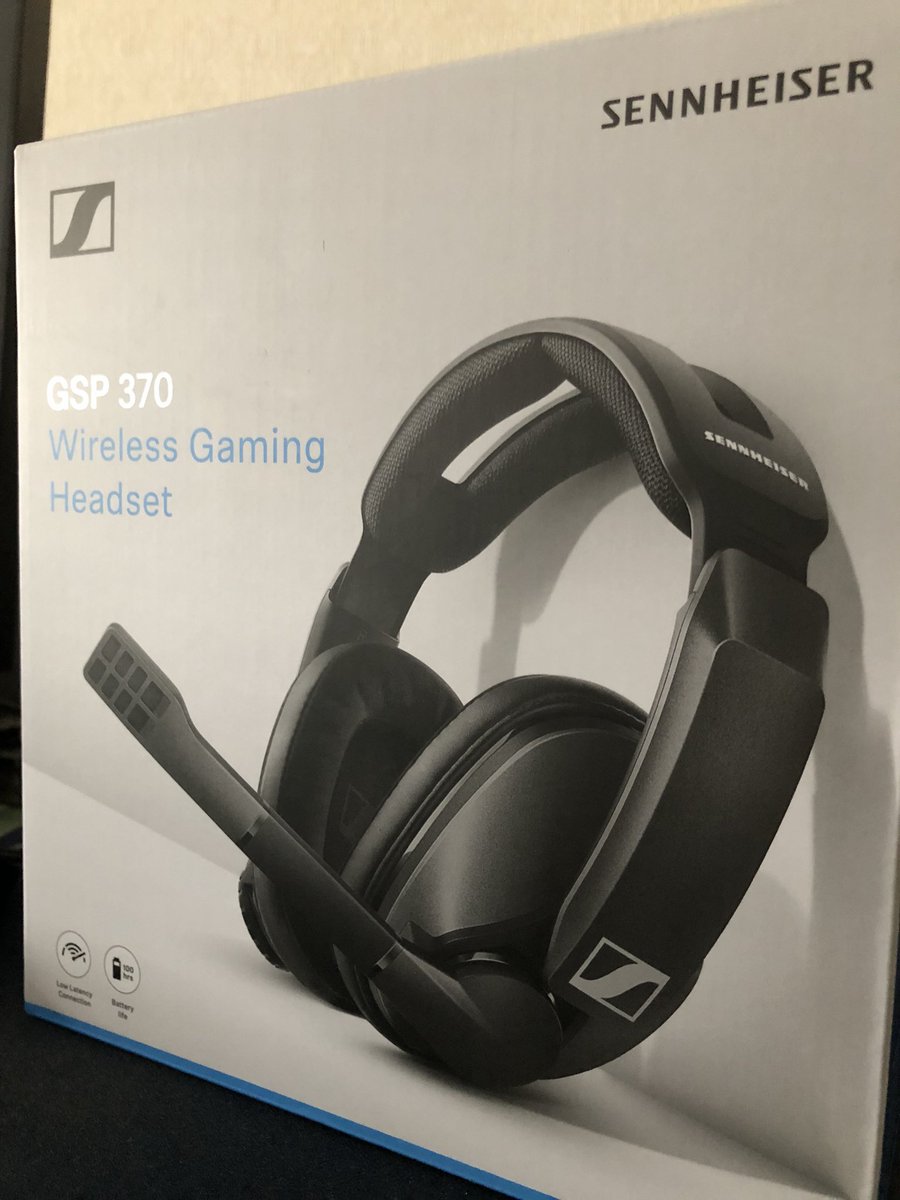 TEBA_FPS's tweet photo. 最強のゲーミングヘッドセット届いた #gsp370 https://t.co/rHN048gngO