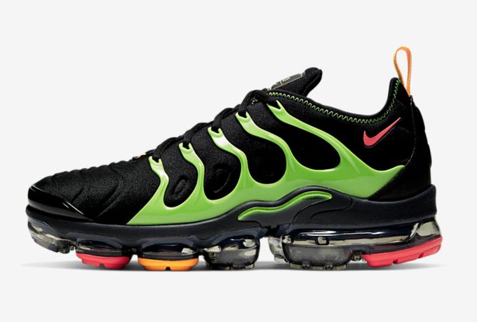 nike vapormax electric green