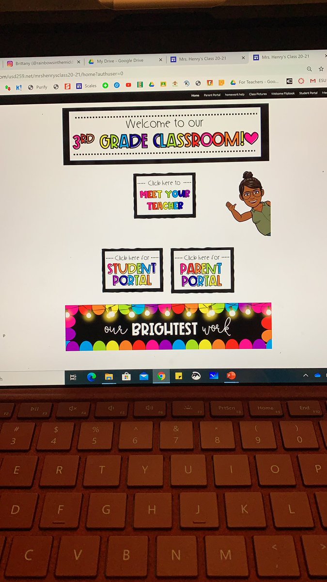 I did it!!! 😆 this is the last thing I’m working on... I think 🧏🏾‍♀️ #GoogleSitesClassroom