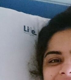 No let's really ZOOOOM in.. to the upper corner or bedsheets, where it says 'Life hospital'sRead the logo, observe it's design. Now let me introduce you to 'Life hospital' based in Kamareddy (Telangana). Meanwhile She keeps claiming to be in South Africa!One more lie! (3/n)