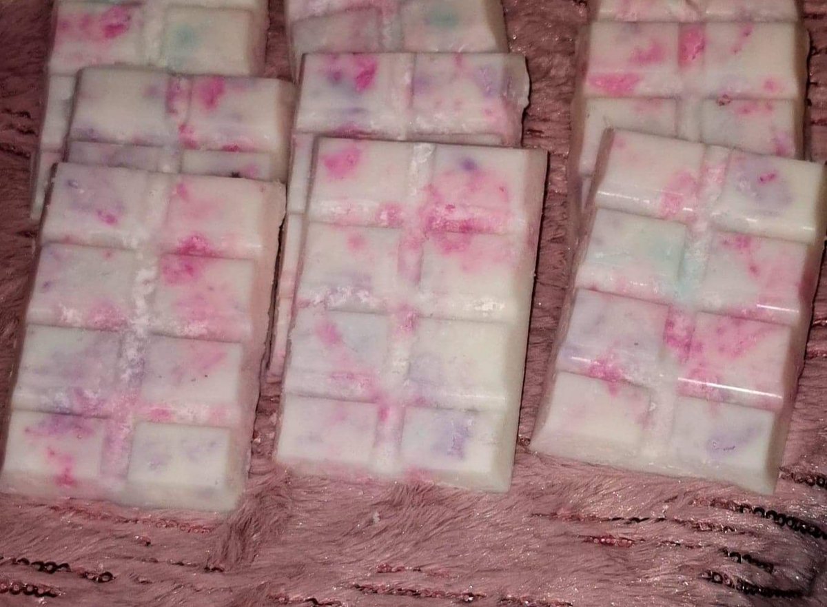 handmade_mk's tweet image. MY MINI HANDMADE TESTER SNAP BARS ARE ONLY £1 WACH