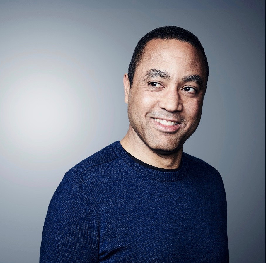 John Mcwhorter  @JohnHMcWhorter is a linguistic professor of English and comparative literature at Columbia University. He's a brilliant academic known for fighting against identity politics from the liberal perspective.Intelligent and engaging. I'm proud to stand with him.