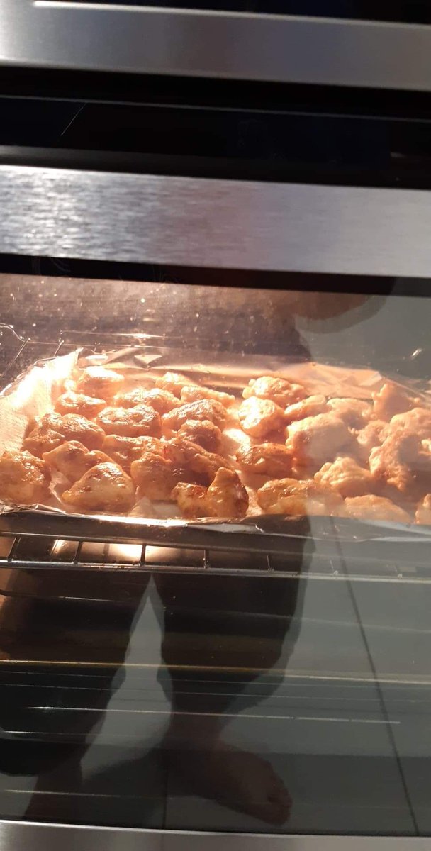DanTheGreatGam1's tweet photo. Once more im in a kitchen. This time taking a recipe from my mate Cohen. Find his page Cooking with Co on facebook. 

#Khanskitchen https://t.co/8qJGuy3SLd
