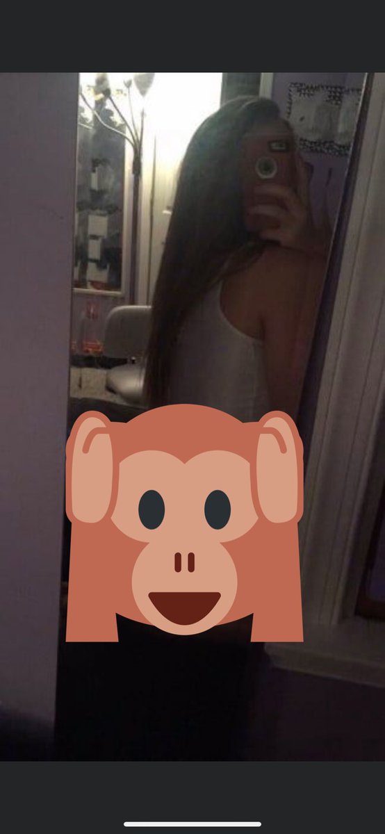 Jesica41552827's tweet photo. Todos los que den rt les enviaré l foto sin el monito😏 https://t.co/1mXJkb8M48
