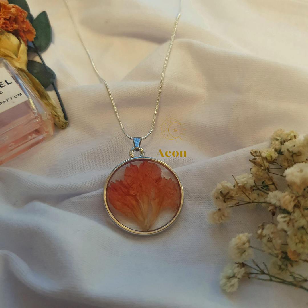 ORDER CODE: ANTDANAIWith beauty as breathtaking as yours, Danai is the perfect partner. Some blush on your cheeks, a smile on your face, and this charming necklace make you a goddess. For only PHP 190.00, emanate true beauty.  #springday