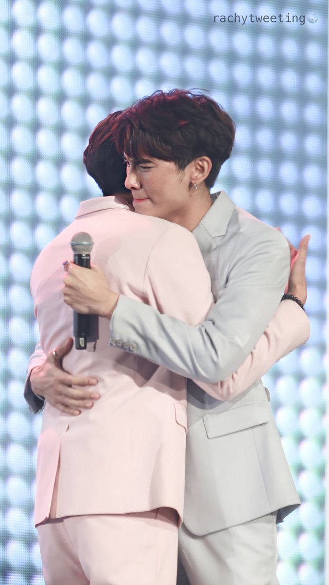 At TharnType's fanmeet, Mew felt emotional once again and told Gulf that he was grateful for meeting him. After that he told Gulf he loved him Gulf hugged him and caressed him the whole time, even whispered to him what we all know were the words Mew needed to hear 