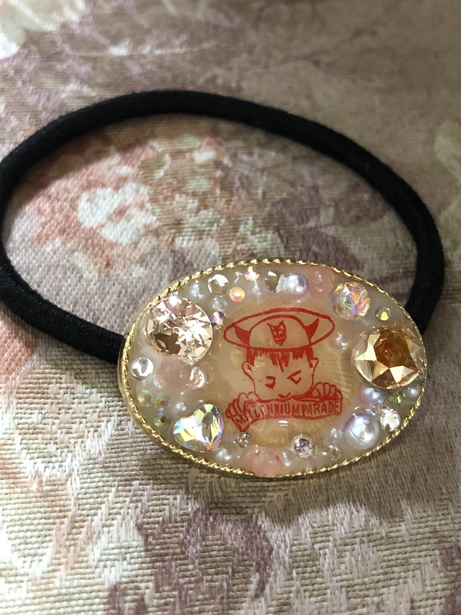 オリジナルレジンアレンジ♪ガンメタ蝶々のホワイト系カスタム