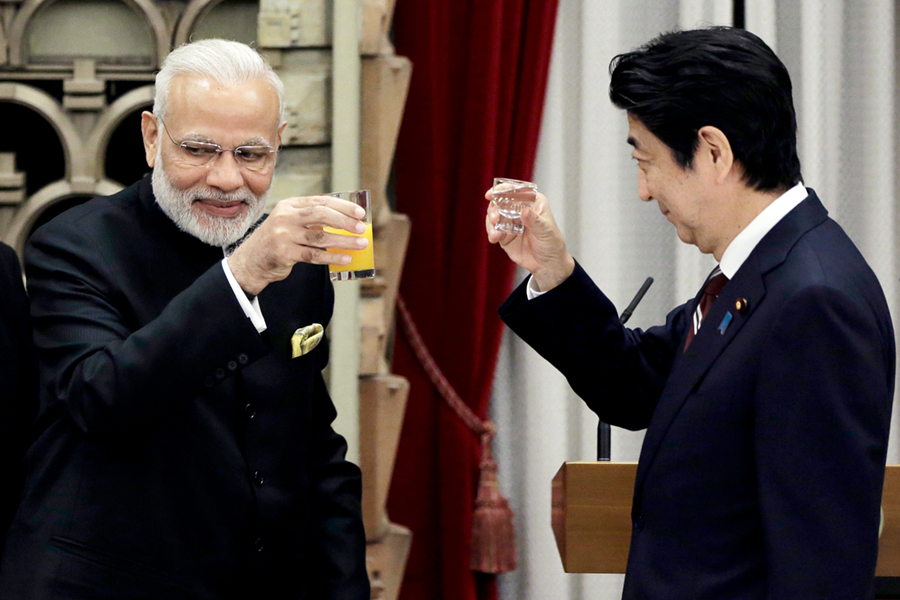 India-Japan nuclear deal was signed in Nov 2016 - just 8 months after the Modi govt stopped screening Japanese imports for nuclear contamination.Modi got his deal & his corporate lobby was happy.For this, safety of millions of Indians was thrown to the winds by Modi.(6/6)