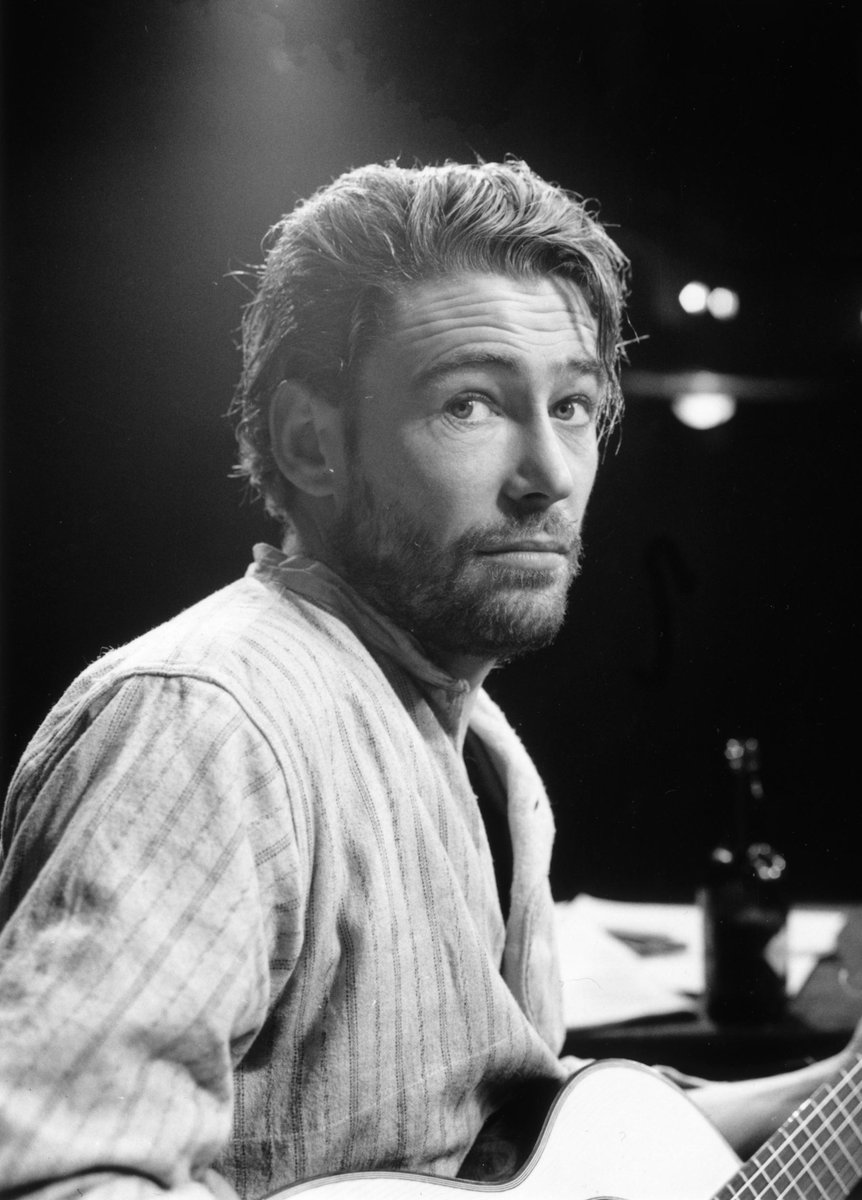 CHC_1927's tweet photo. Happy Birthday to the legendary Peter O'Toole! (1932 – 2013) https://t.co/sf15JdQqpg