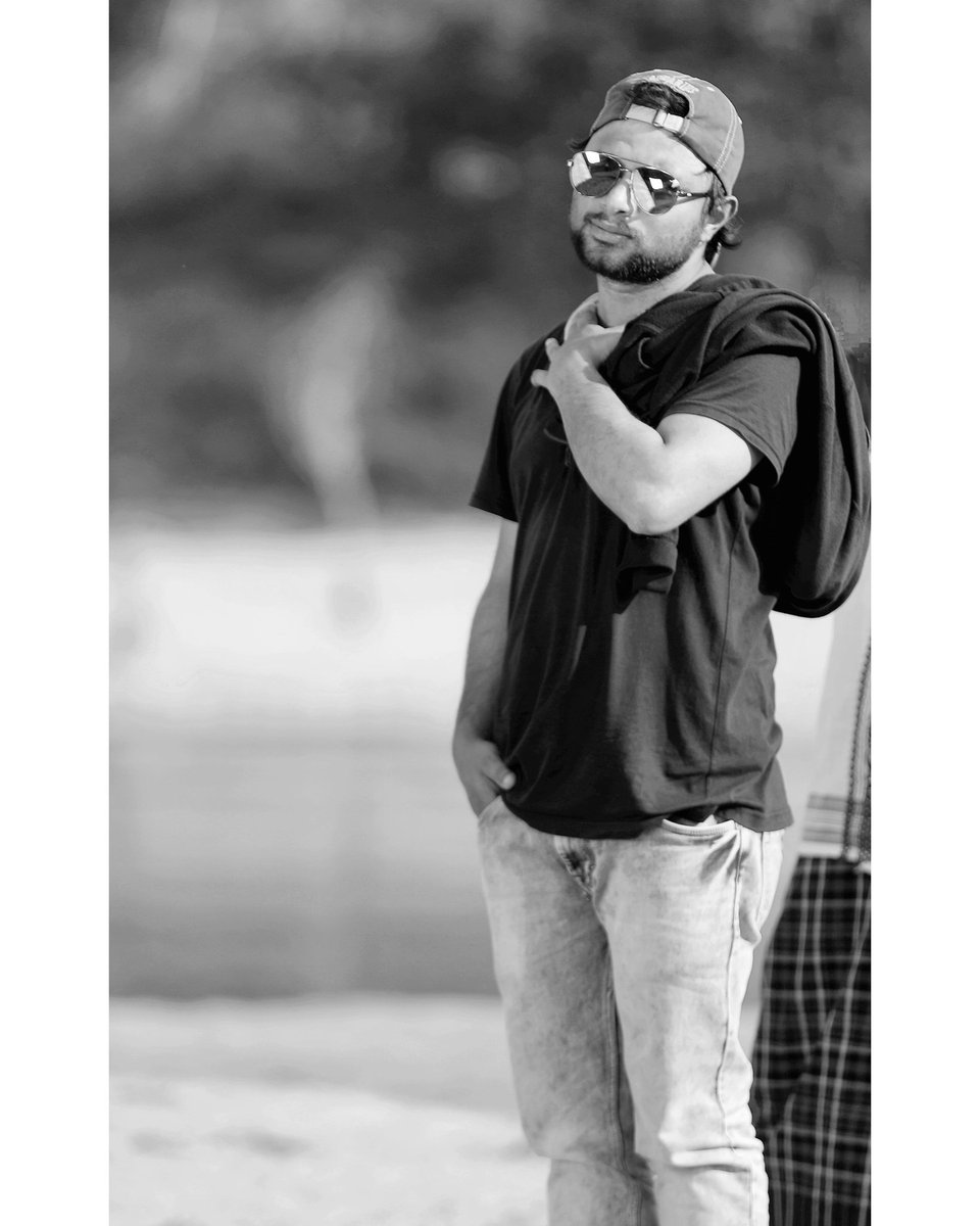 PDprithviraj's tweet photo. #HappyFriendshipDay https://t.co/BEKJgTa948
