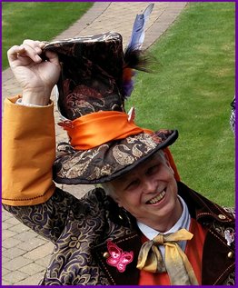 FoodSaversUK's tweet photo. Morning from Wonderland

It's time for breakfast...
Now where did I leave my head?

Checks under pillow
Checks under bed 
Checks under Hat

Oh! There you are :-)

Have a great Sunday ahead

#TeaHour 
#firsttmaster 
#WorldJamFest 
#ATSocialMedia 
#MadHatterTea 
#AliceInWonderland https://t.co/dXtnvWvoLp