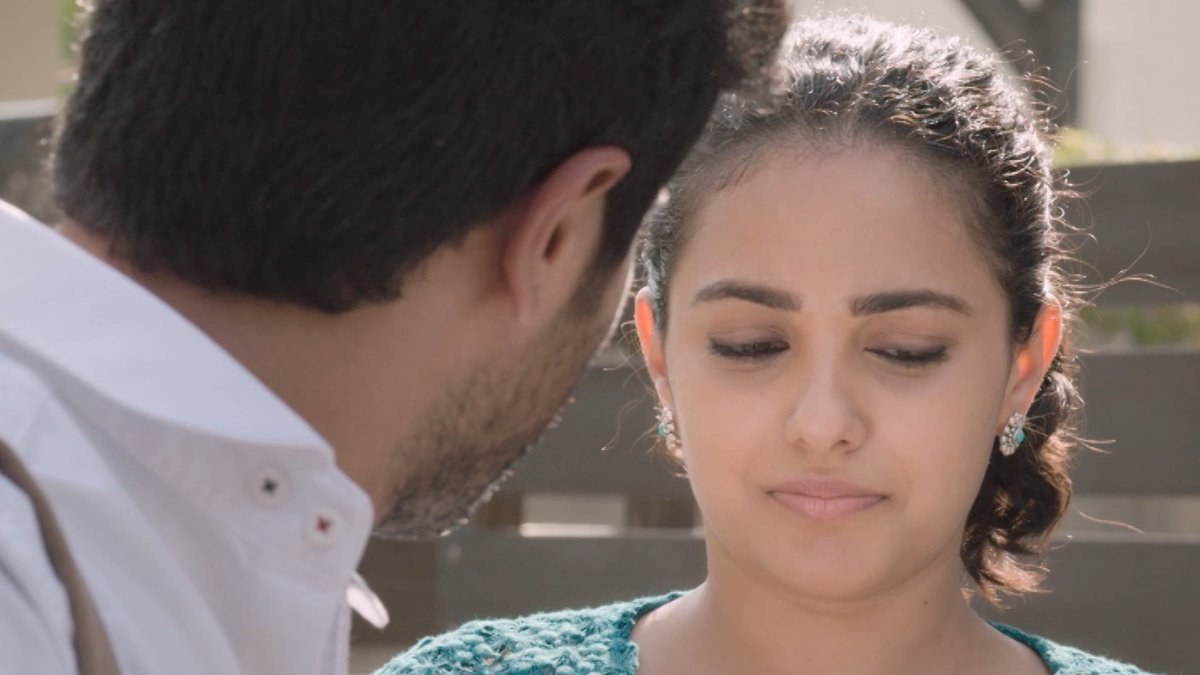 The Shots of OK Kanmani aka O Kaadhal Kanmani. Tribute to  @pcsreeram A THREAD.