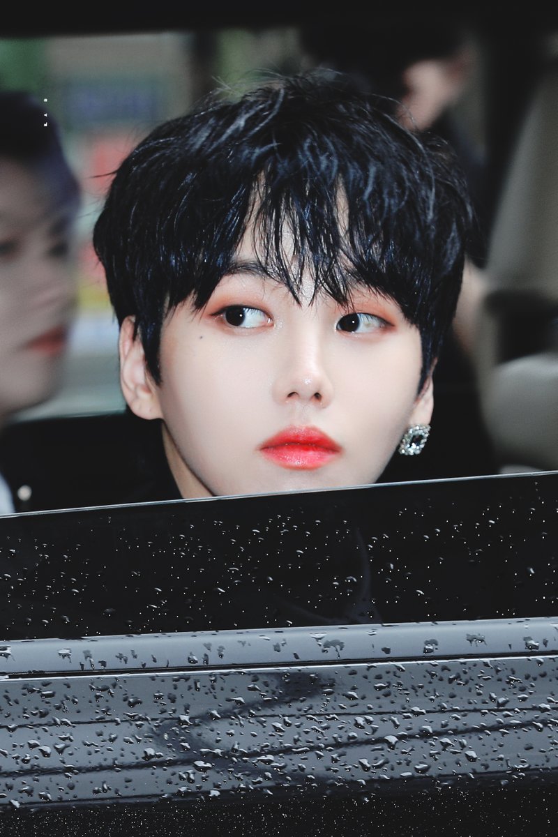KHSLAB's tweet photo. ✟

#김현수 #김현스윗 #디원스 #D1CE https://t.co/fVFrGd7Gj0