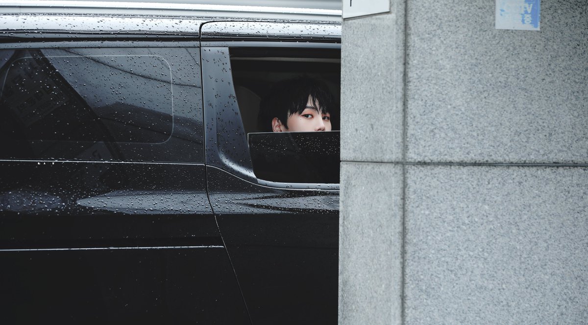 KHSLAB's tweet photo. ✟

#김현수 #김현스윗 #디원스 #D1CE https://t.co/Bw2C9nx8S3