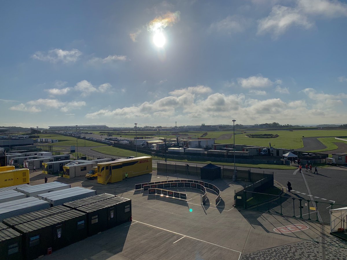 IT’S <a href="/F1/">Formula 1</a> BRITISH GRAND PRIX RACE DAY 🇬🇧

Are you ready? 💪 

#BritishGP #F1