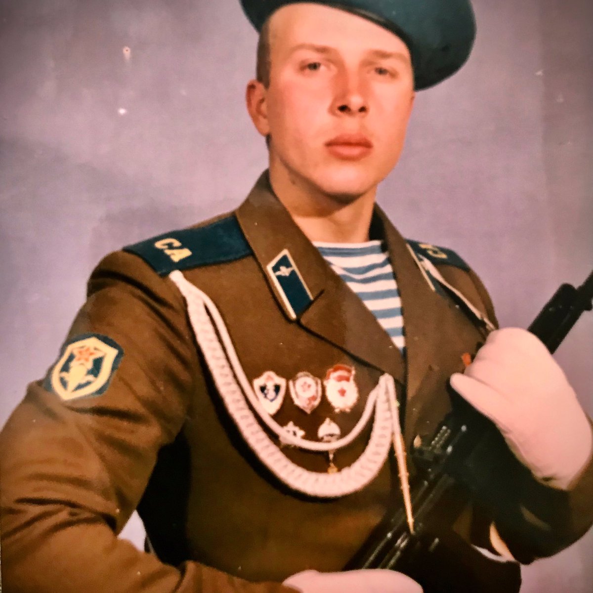 ноябрь 1986, на параде ))
