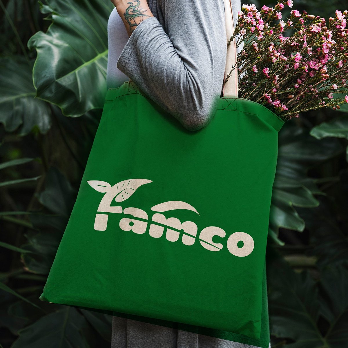 Zeegrafix2's tweet image. We create and design logo's that communicate the true essence of a brand and is visually appealing as well.
&amp;gt;&amp;gt;&amp;gt; FAMCO
Logo designer @zeegrafix 

Please RT my work
#logomaker #logoinspiration #logobag #logodesigns #logoworld #branding #nigeriacreatives #naijadesigners