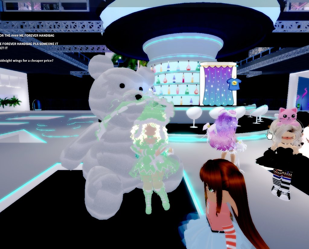 ~New giveaway~
Prize:

Teddy z and cozy set 

Rules:
Follow
Like
RT
Comment done

Goodluck!
Ends in august 10th ♡