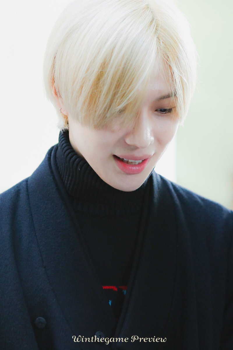 that day,Taemin was like the fairy prince of the fairy tale worldthis is a thread of perfection #SHINee  #TAEMIN  @SHINee  #2KIDS