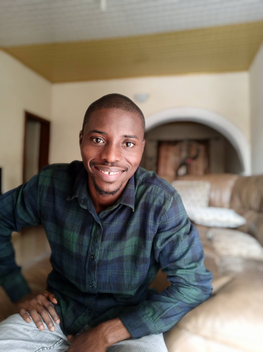 GbMillz's tweet photo. Update media gallery ✅
New profile photo ✅
Eid photos ✅
Birthday photos ✅

Growing older but looking younger😊 Alhamdulilah for the gift of life.
#babyboyforlife😎

Happy birthday to everyone celebrating today 
Show me some love 😁😁 https://t.co/PdIY1dk0xx