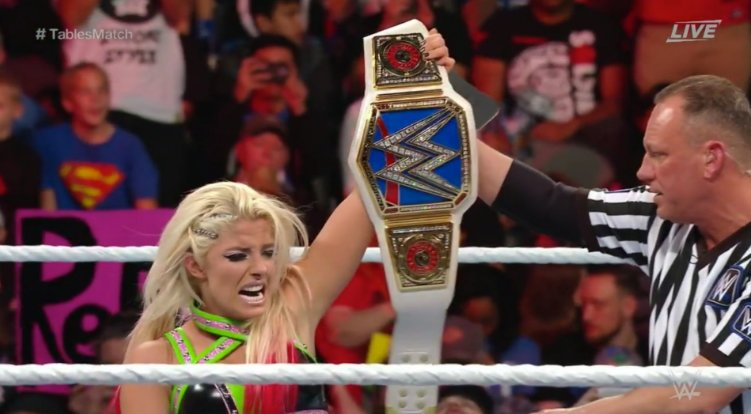 BlissffulGrande's tweet photo. Congrats to my hero @AlexaBliss_WWE happy birthday i love you so much your the best your and i hope you get everything you deserve and wanted your deserve it all #HappyBirthdayLexi #LittleMissBliss #TheOnlyGoddessOfWWE #AlexaBliss #WeLoveyou #TheOnlyChamp https://t.co/r3nGfBFQnF