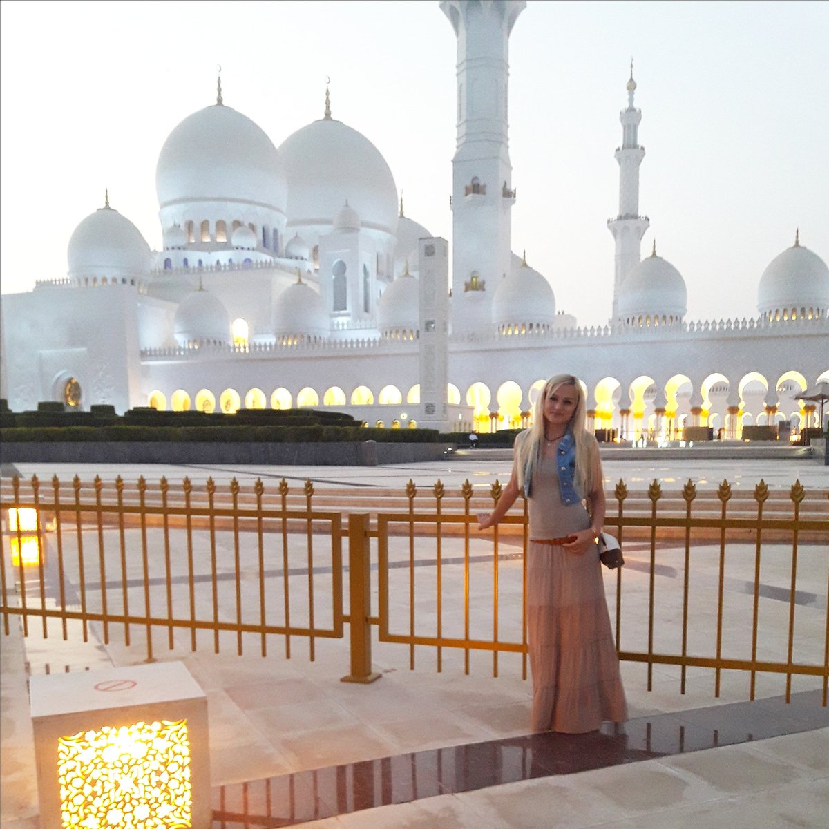 Anna75143462's tweet photo. #dubaimall #oae #medicaldubai # #businessbay #burjKhalifa #downtowndubai #dior #professionalmassagedubai #vipdubai #dubai #dubaivip #best #livedubai https://t.co/v3pfdWkdVI