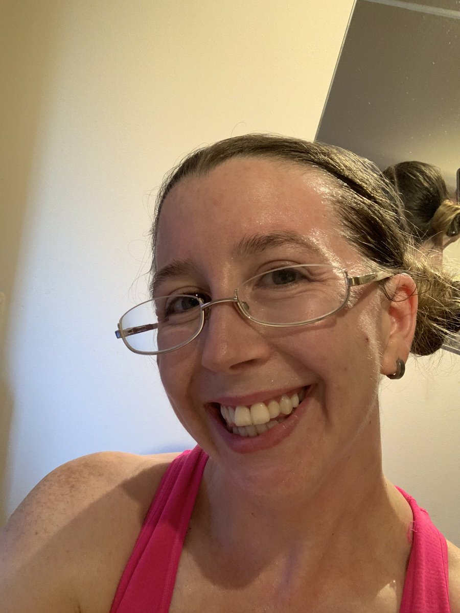 MrzRogue's tweet photo. Sweaty Selfie!!!

Thank you @RicardoMarmitte I had a fab training day. Your amazing https://t.co/TJML0pV917