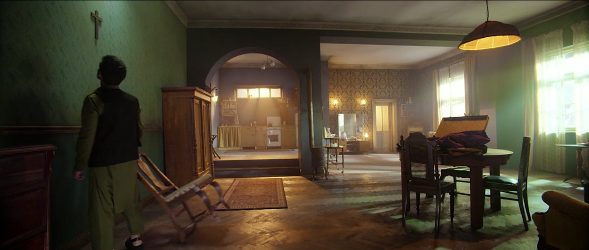 Some thought was put into colors and framing. (DoP  @SzymonLenkowski)