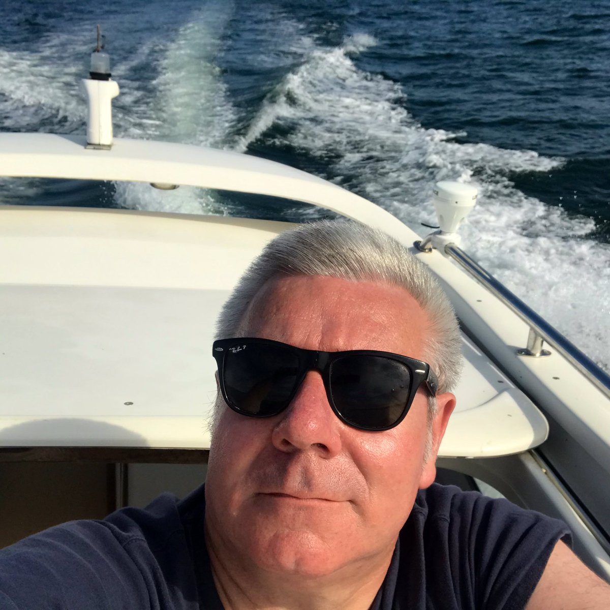 gerard_odonovan's tweet photo. Great day on the water in #EastCork #Eastferry #Sunshine #Rochespoint #Ballycotton #PureCorkWelcomes #Staycation2020 and fresh #makerel for dinner #lovecork https://t.co/xmil86hEcg
