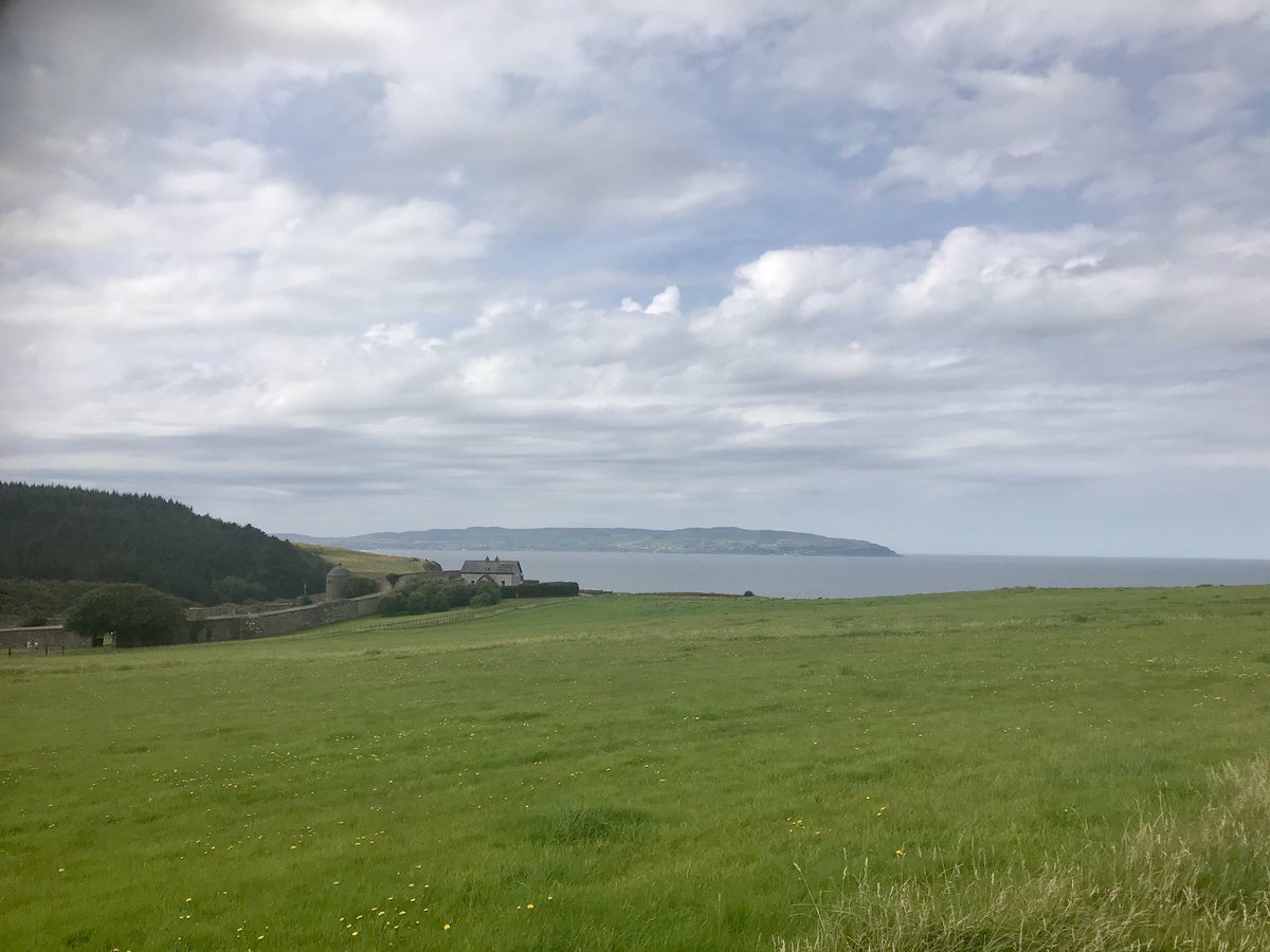 crampers69's tweet photo. Sunday @NTDownhill #causewaycoast #downhill #mussendentemple #northcoast #sundayvibes #northernireland #walking #blackglen #castlerock #August2020 https://t.co/WO8GZNf2zn
