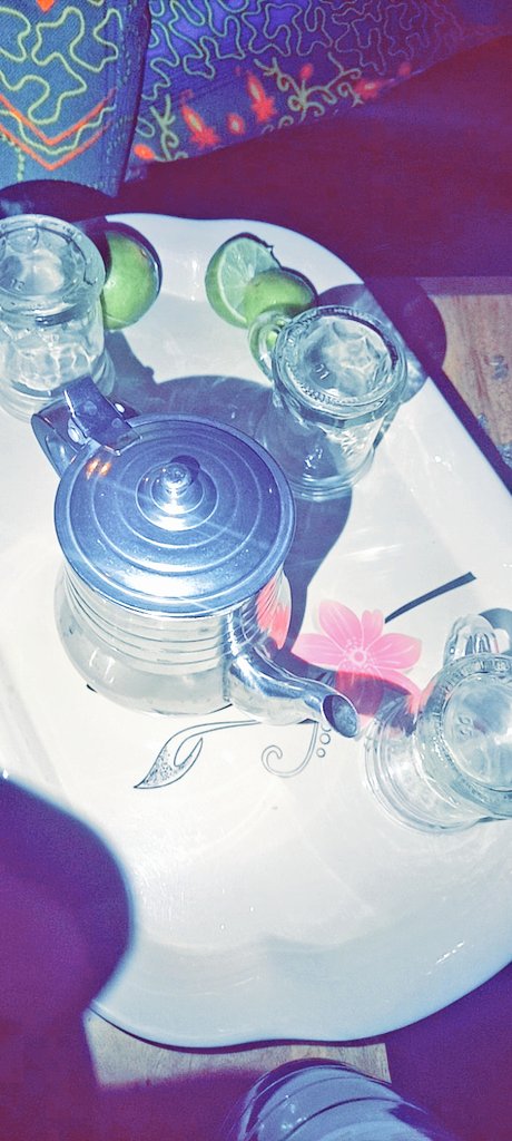 navybrandon3323's tweet photo. finally i went out today....Alhamdulillah and thank you all for your prayers, I'm much better now....
my bro is full of vibes..thank you bro @GwanduUmarFaru1
#todaysbukkaAbuja #arabiantea https://t.co/gtvcaqZh87