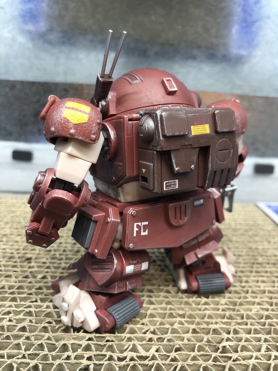 s3soy's tweet photo. ウェザリング完了!
今回はシルバー、スミ入れをシタデル、
グレー、ブラウンはウェザリングマスターを使ってみたぞー
加減は難しいけど楽しい!
#5prostudio #robonimo #votoms https://t.co/k1n6EPib47