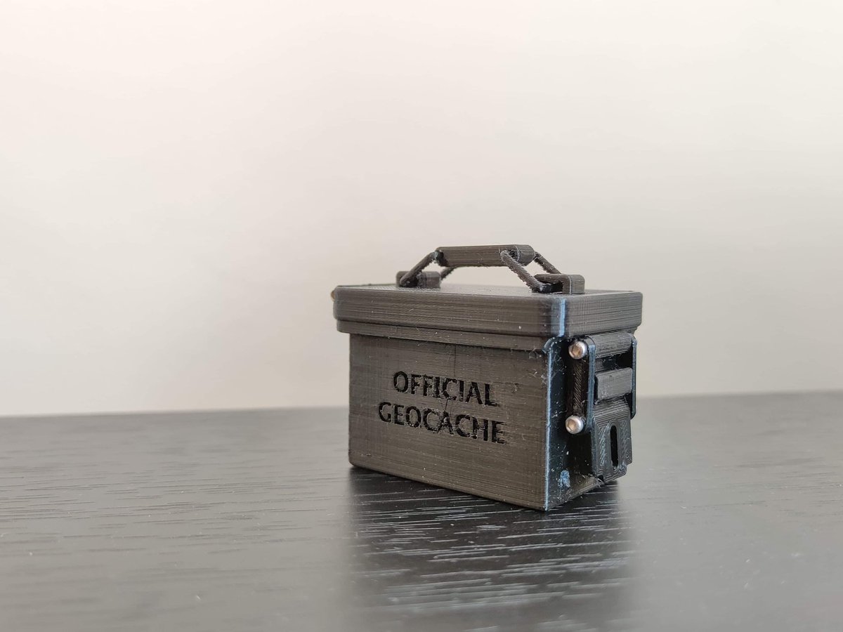 Cache_and_Carry's tweet image. New exclusive container coming soon to Cache N Carry. Micro Ammo Can geocache with working latch. Printed in PETG, available in black, brown, or green.
Default text is "Official Geocache" & "Do Not Remove".
£4.50 + P&P Default Container
£5.50 + P&P Custom Container.
