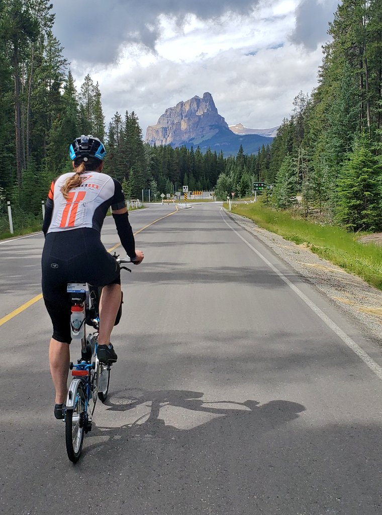 BikeBikeYYC's tweet photo. Great day out - and rain for a short part of the adventure to keep things interesting. Thx, @brettbergie! 
#yycbike 
#bromptonbikes
#bighills
#bigwind
#littlewheels
@BromptonLeague https://t.co/ExT3H36Pn8