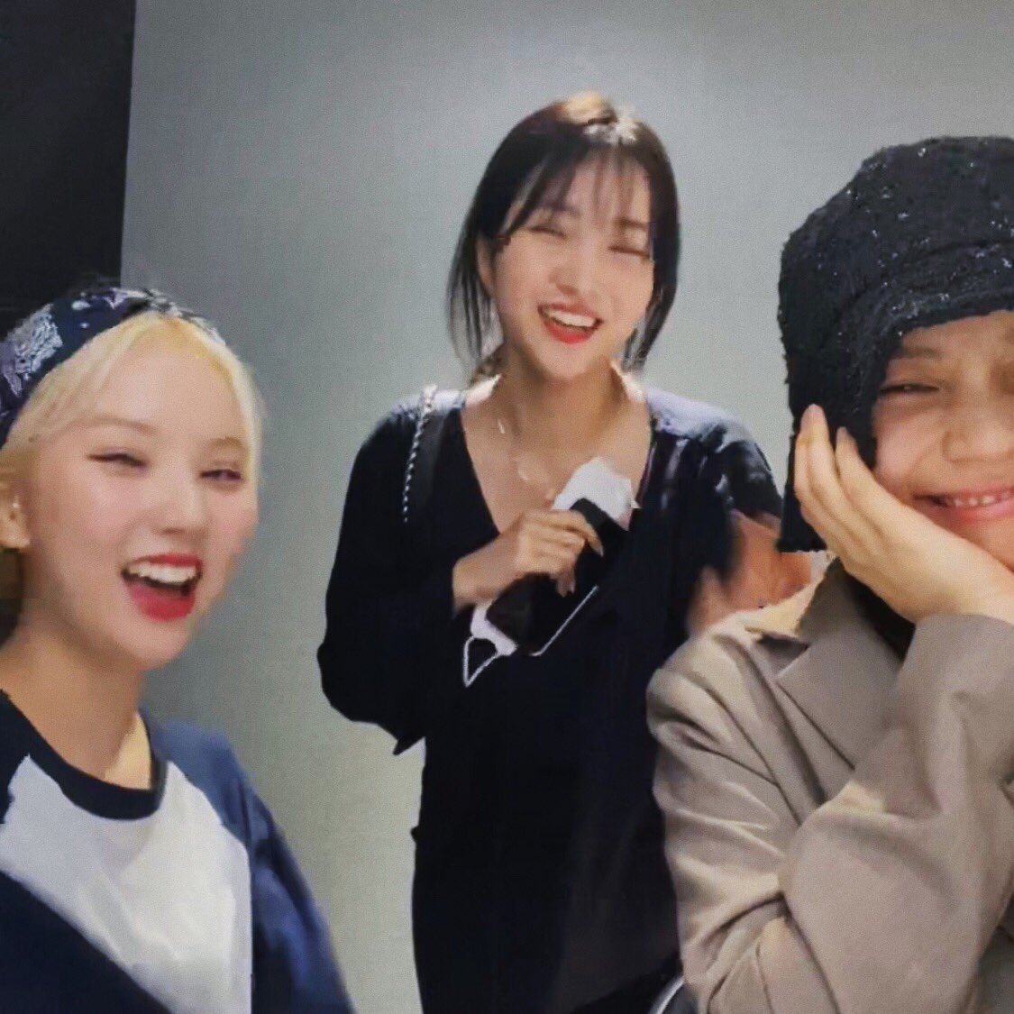 ksjupdates's tweet photo. 🦊🥰🐰🥰🐹🥰 https://t.co/qCQ9EclQrX