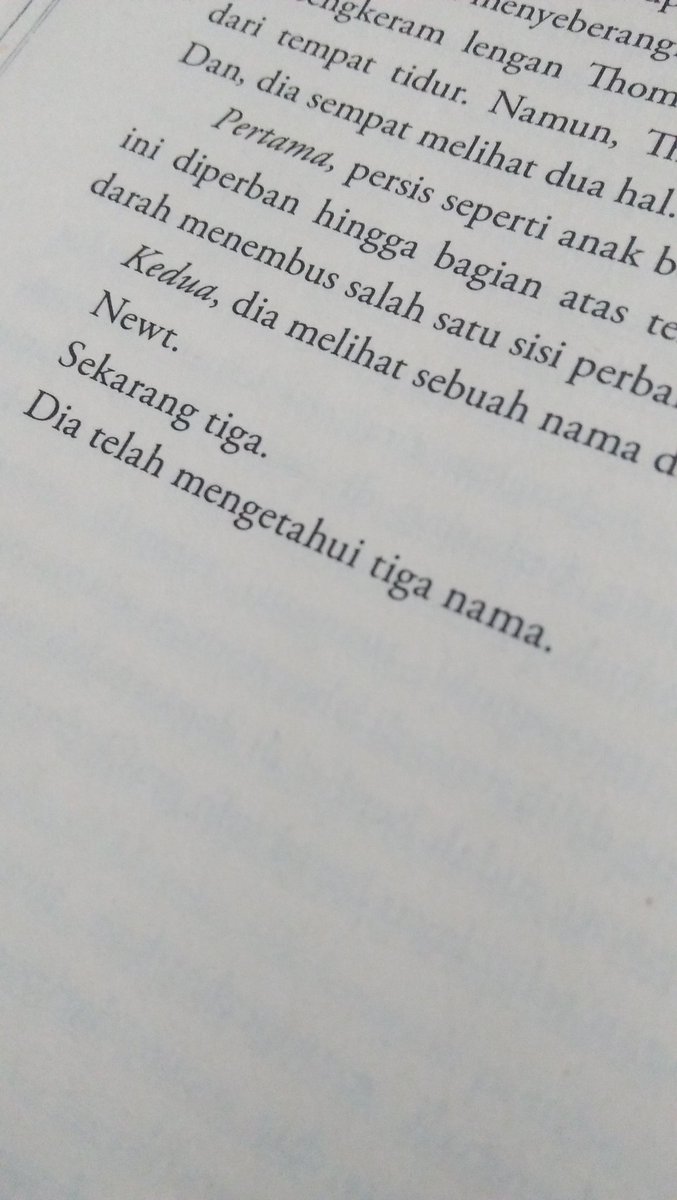 Lovaren_'s tweet image. Newt akhirnya muncul lagi! #TheFeverCode