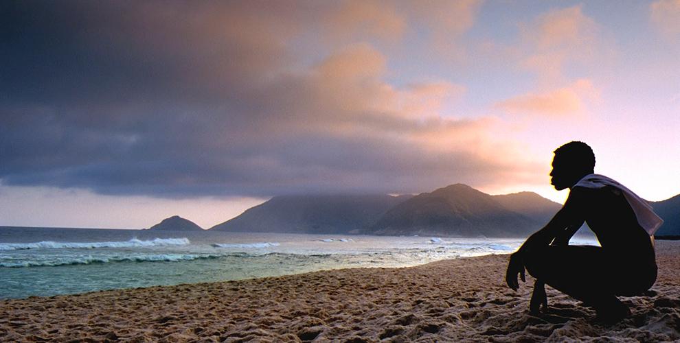 Philippezeblack's tweet photo. Cidade de Deus/La Cité de Dieu (2002)
#FernandoMeirelles et #KatiaLund https://t.co/MKYT42EiKY