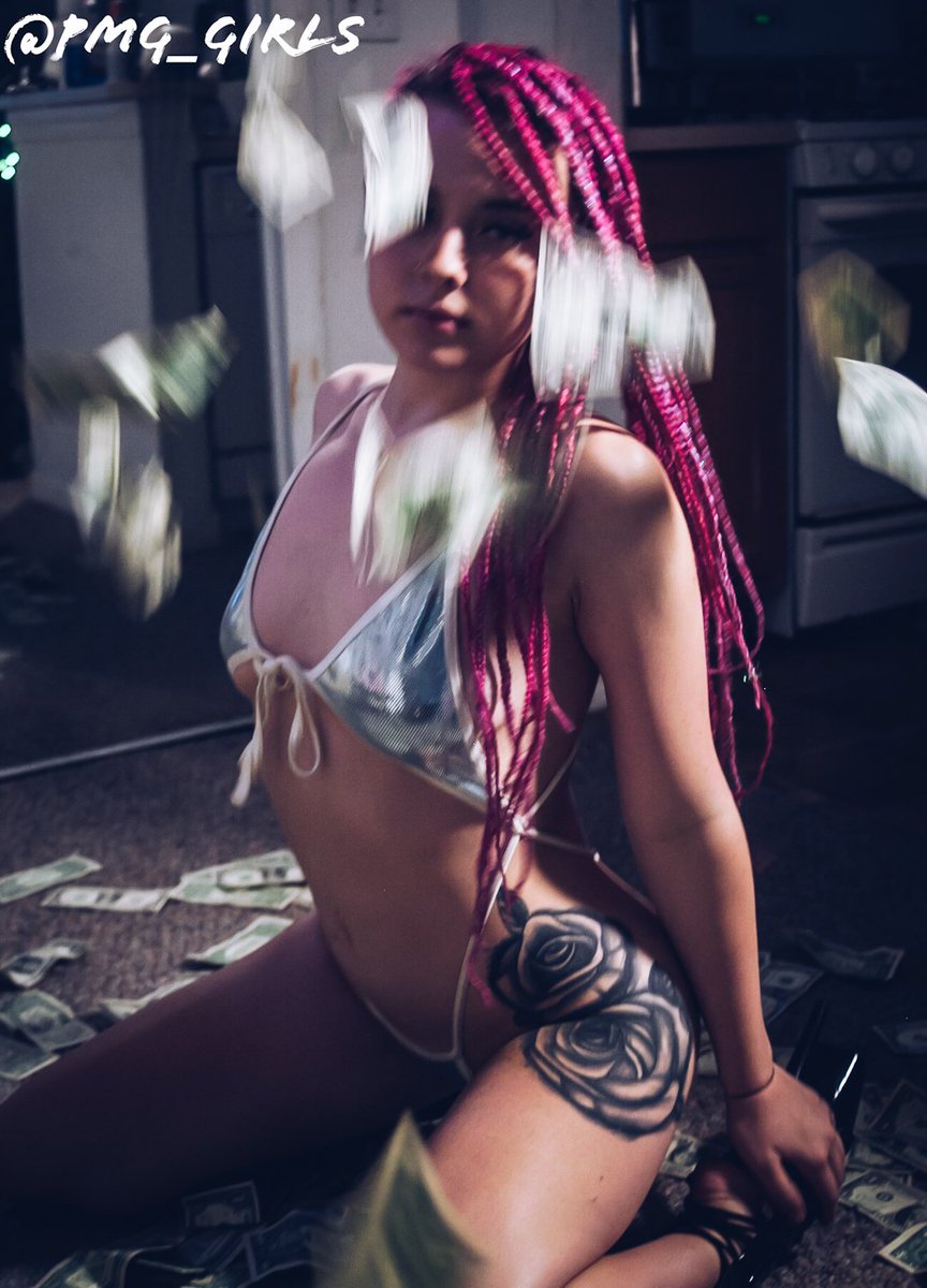 PMG_GIRLS's tweet photo. Go follow our newest member of the #pmggirls family @VipertheVixen 🔥🥵🔥🥵🔥
@Southernpro69 @Babygirl8982 @davina_raines @harley_playhard @babygsin_ @ChloeBrulee @Belle69Marie @RomeoRoxxa @HWPromoter @TeamRQOS @HotwifeofOhioLV @freaky_nympos https://t.co/MQSe5J9ZPv