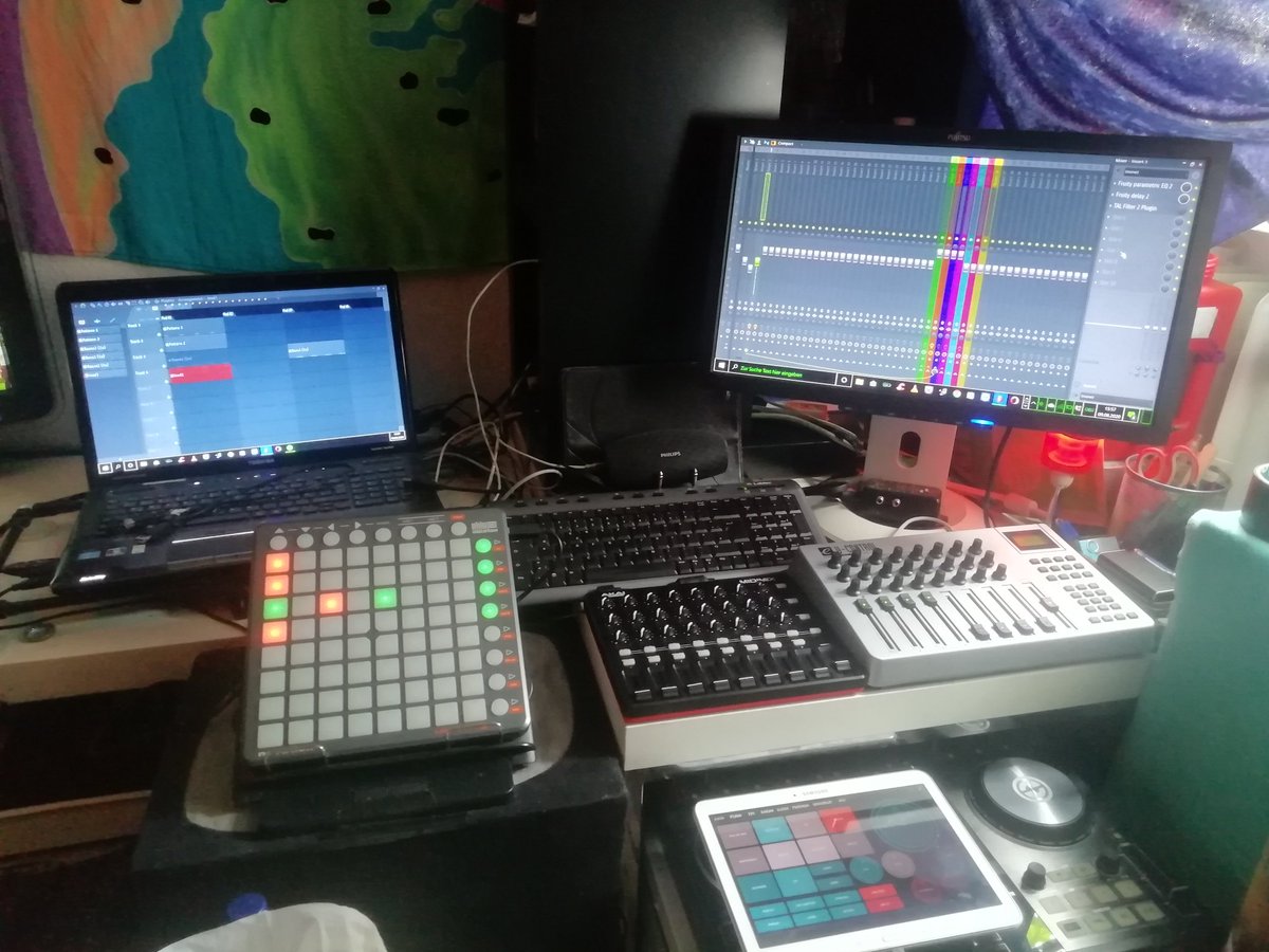 debusdenny's tweet photo. @TracktionSW @TracktionSoftware #UpgradeMyStudio https://t.co/zr1tp1JGSC