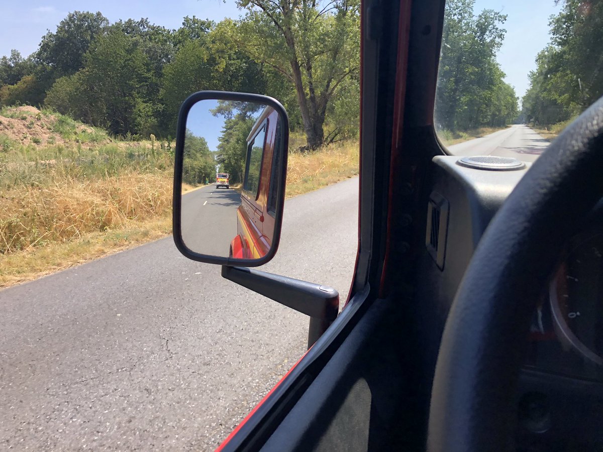 MichelGougou's tweet photo. Le #GIFF de l’UT OSS en surveillance sur les communes de #LaFertéStAubin #Ménestreau #Marcilly - Vigilance sur la #Sologne - 3 autres #CCF en astreinte sur #Ligny et #Sennely. Anticipation 🔥🔥 et adaptation ☀️☀️#FENFDF @SDIS45 @Prefet45_Centre @leloiret https://t.co/qnLW24BawH