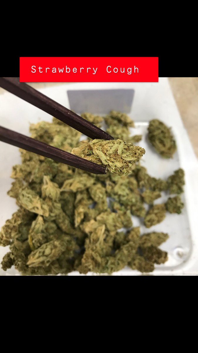 FourTwentyMain's tweet photo. Have a house that needs to be clean but don’t have the energy? �� Come try this Sativa dominant Strawberry Cough  🍓😷 - this strain is excellent for the morning time! #StrawberryCough #energy #sundayvibes https://t.co/gVE5cVzvNx