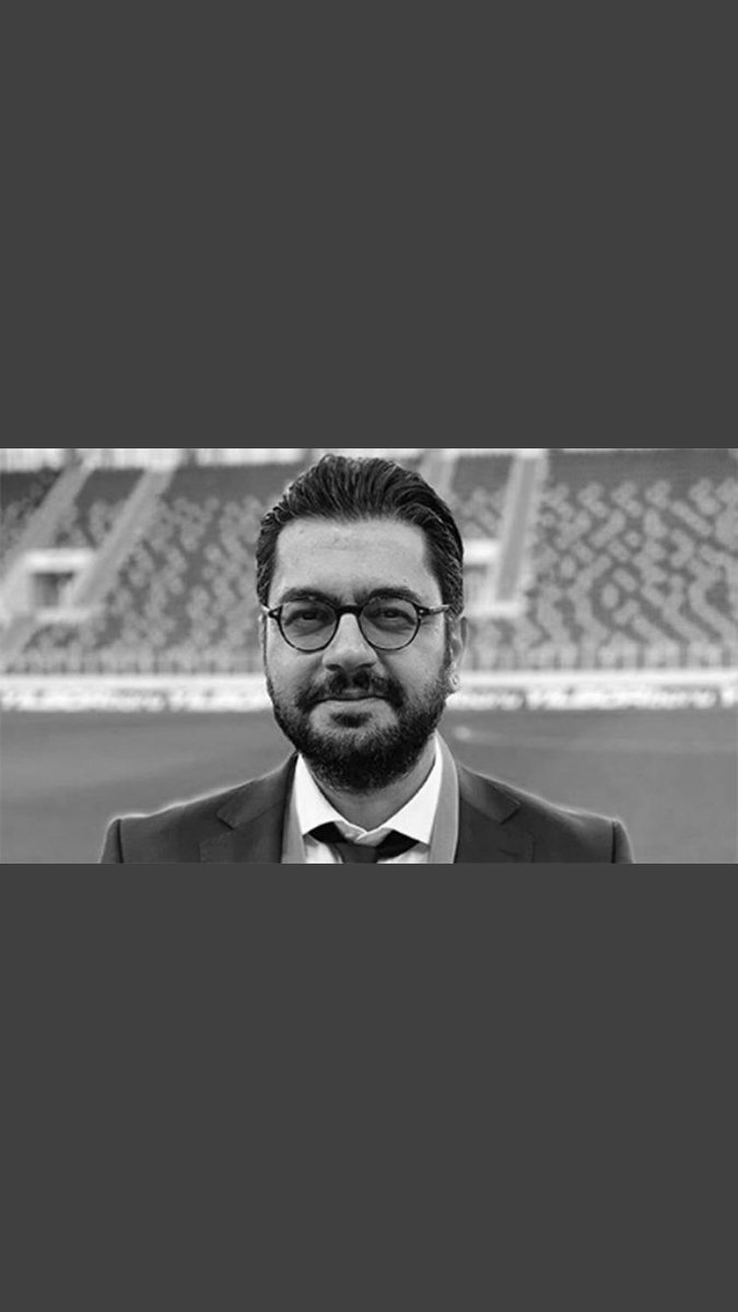 Adanalıydı,
Çok iyi bir babaydı,
Şefimizin eşiydi,
Kendine has esprileri vardı,
Adam gibi adamdı...
Huzur içinde uyu Emre abim...
Seni unutmayacağız..!
#emregönlüşen