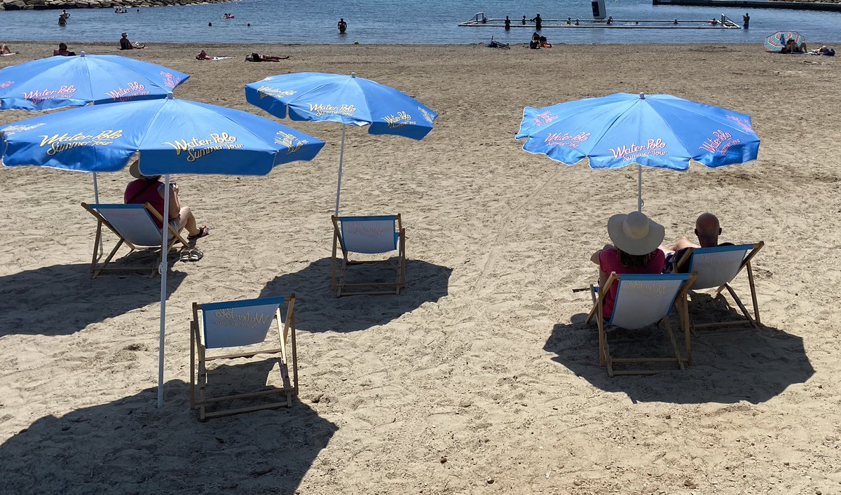 Patrick_Perez_'s tweet photo. Ce dimanche et lundi le water-polo summer tour de la FFN fait étape à Six-Fours.
L’occasion de découvrir cette discipline olympique  autour d’animations gratuites de 10h à 19h. https://t.co/k2fsJR7ee0