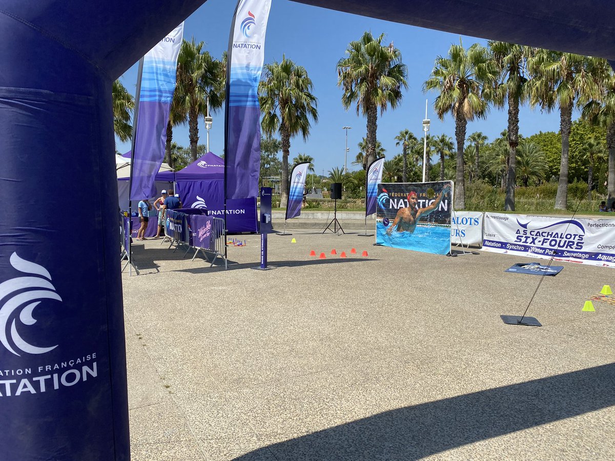 Patrick_Perez_'s tweet photo. Ce dimanche et lundi le water-polo summer tour de la FFN fait étape à Six-Fours.
L’occasion de découvrir cette discipline olympique  autour d’animations gratuites de 10h à 19h. https://t.co/k2fsJR7ee0