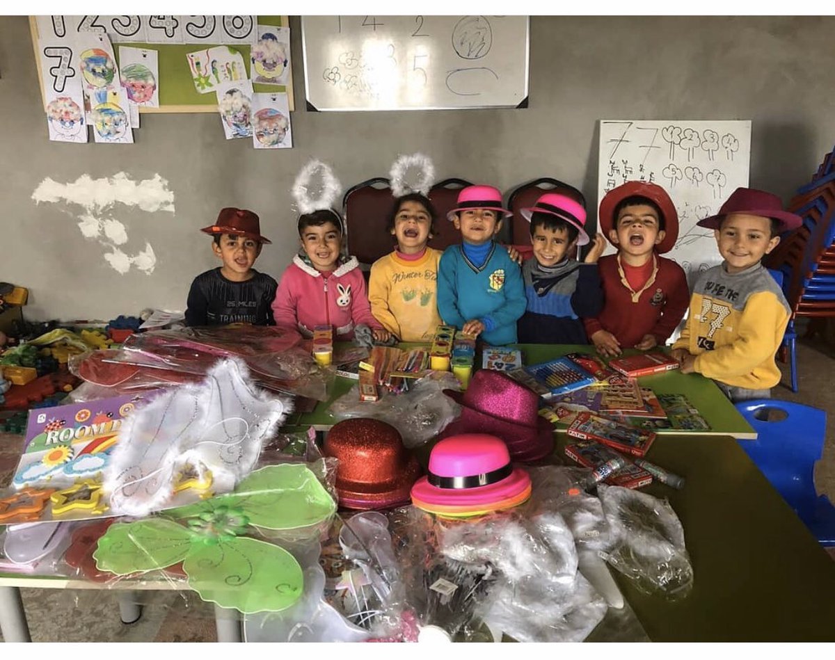 Sakarya_MT's tweet photo. #Sakarya_MT topluluklarından #SACEV_SAU çeviri sektöründen uzman kişilerin görüş ve tavsiyelerinin alınbileceği çeşitli konferanslar düzenlemenin yani sıra aynı zamanda sosyal sorumluluk projeleri de yürütmektedir.@SakaryaFEF @sakaryauni @SACEV_SAU #tercih2020 #tercihim2020 #saü https://t.co/CtdZ2Ve7mk