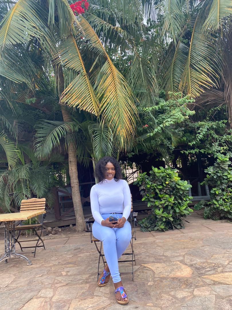 AwukuMakafui's tweet photo. Just because it is a Sunday afternoon. A #Mckingtorchfootwear on your feet to spice up the relaxation mood🥰🥰🥰🥰
#recycledplasticwasteslippers #streetsofAccra @caroline4real @lydiaforson @benkoku @BBC_AudreyB @walkeriain @MayorAdjeiSowah @AccraMetropolis @TotalGhana https://t.co/E3phdff0SM
