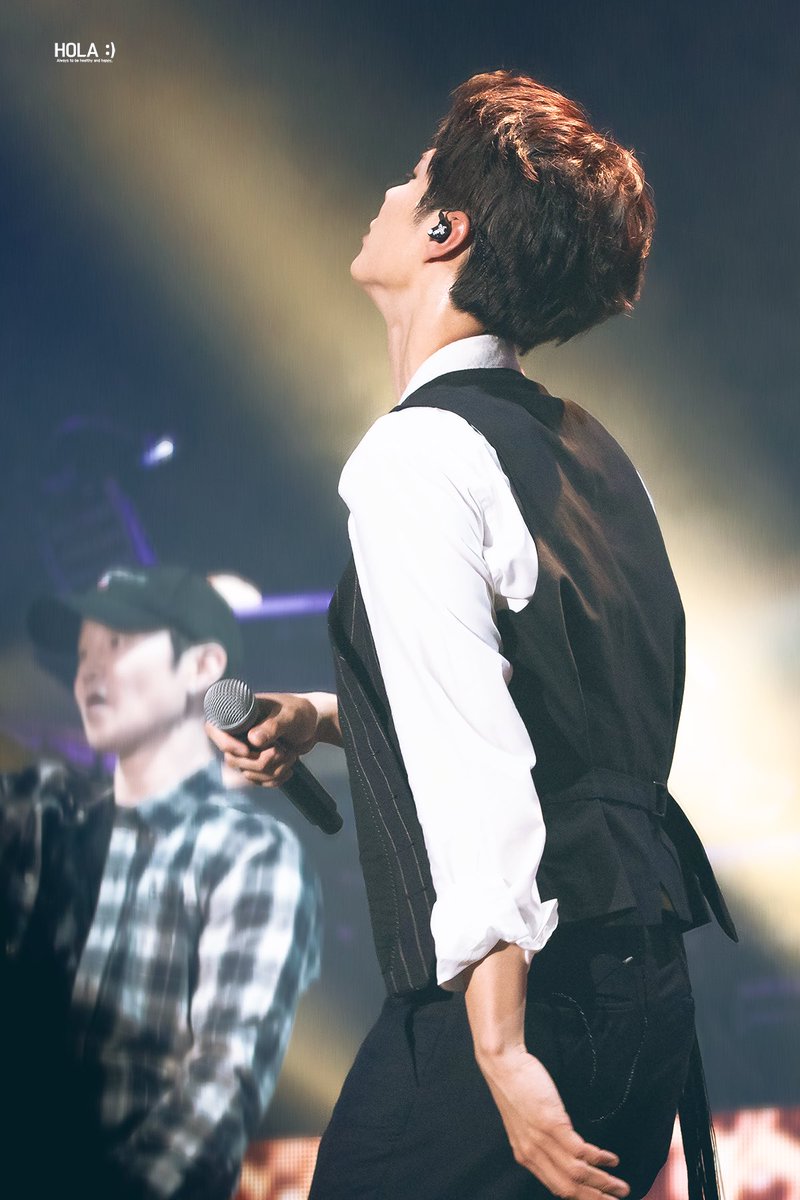 hola_blessU's tweet photo. 늘 변함없이 따뜻한 진심을 
전해줘서 고마워요💗

데뷔 9주년 진심으로 축하해요.
@BOGUMMY 

#박보검 
#AllOurLoveToU
#9YearsWithBOGUM https://t.co/WkKc4q2TeB