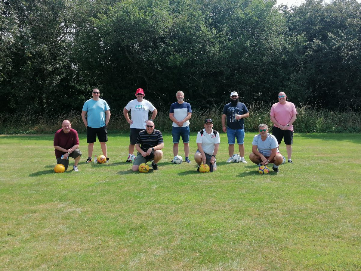 SwindonFamilyGolf tweet media