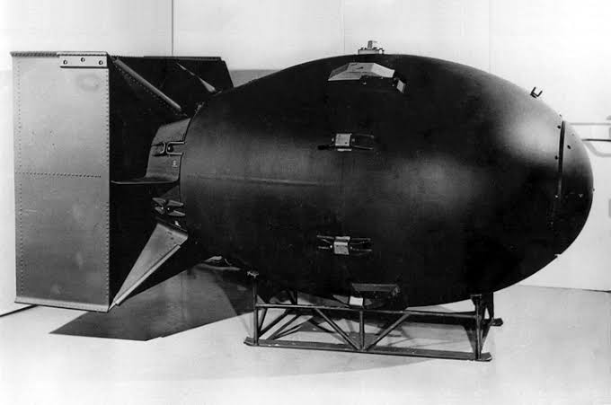 The names of the two bombs-'Fat Man' & 'Little Boy' were based on their dimensions & taking a little inspiration from certain characters of the 1941 Mystery-Noir "The Maltese Falcon" #Hiroshima75  #NagasakiDay #DidYouKnow  #HiroshimaDay